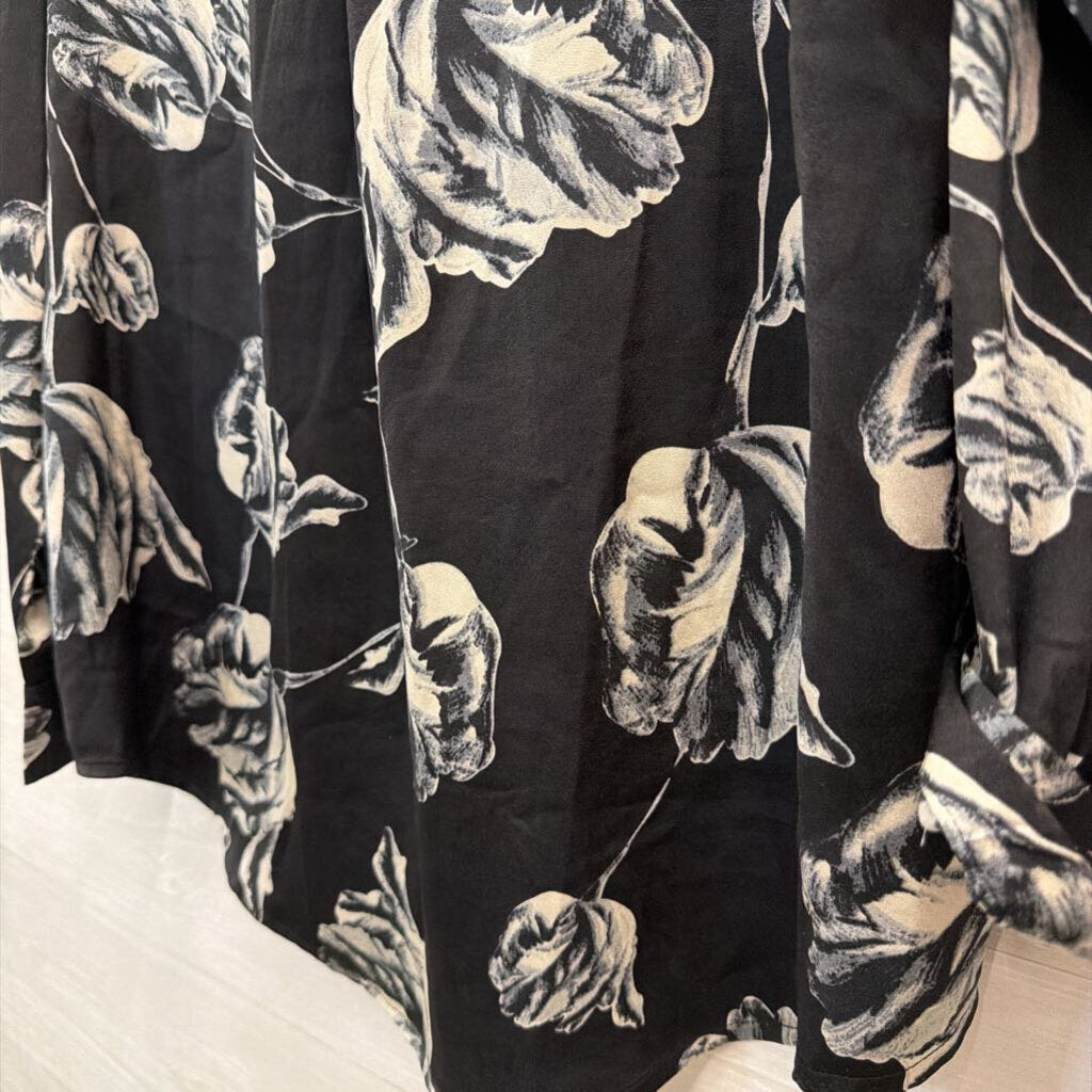 Vici Black/ White Print Long Sleeve Button Down Top Large
