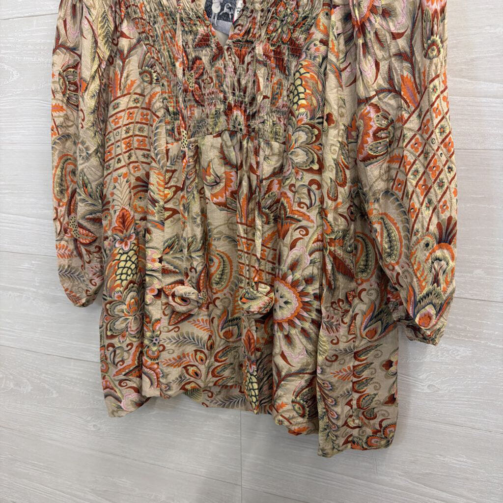 Umgee Beige/ Multi Print Long Sleeve Top Large