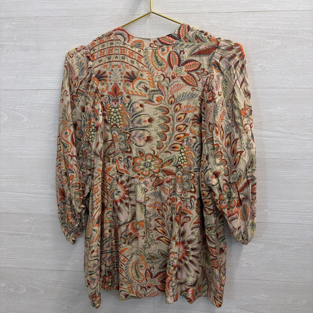 Umgee Beige/ Multi Print Long Sleeve Top Large