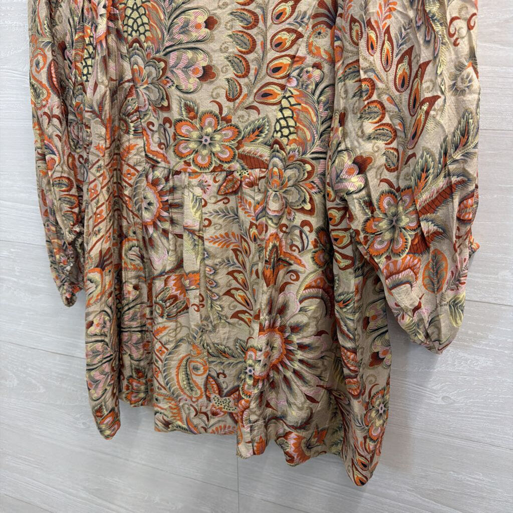Umgee Beige/ Multi Print Long Sleeve Top Large
