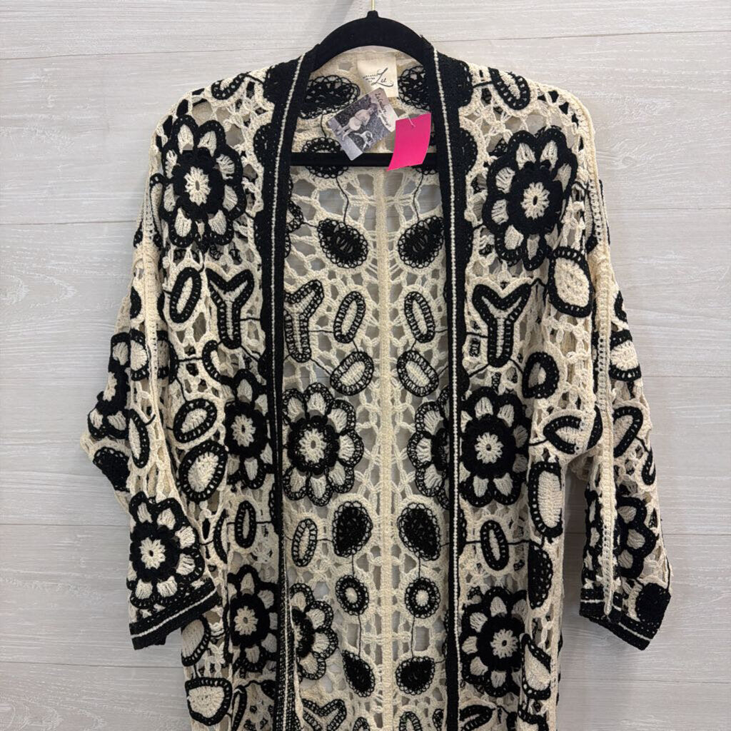 Artistic Works by Lu Cream/ Black Crochet Knit Open Front Long Sleeve Duster One Size