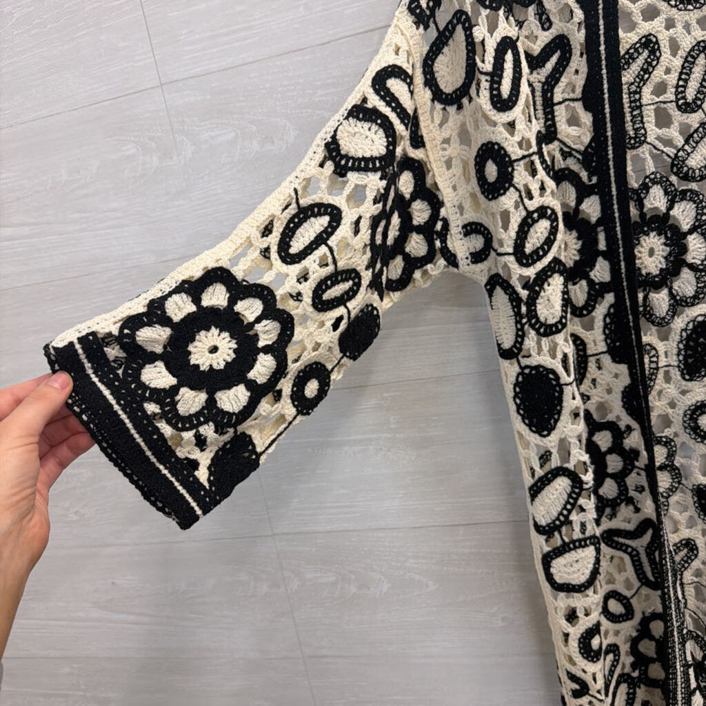Artistic Works by Lu Cream/ Black Crochet Knit Open Front Long Sleeve Duster One Size