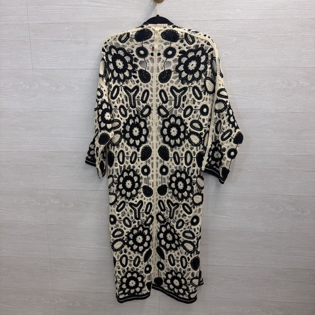 Artistic Works by Lu Cream/ Black Crochet Knit Open Front Long Sleeve Duster One Size
