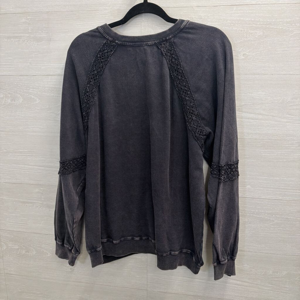 Artistic Works by Lu Grey Long Sleeve Top Medium