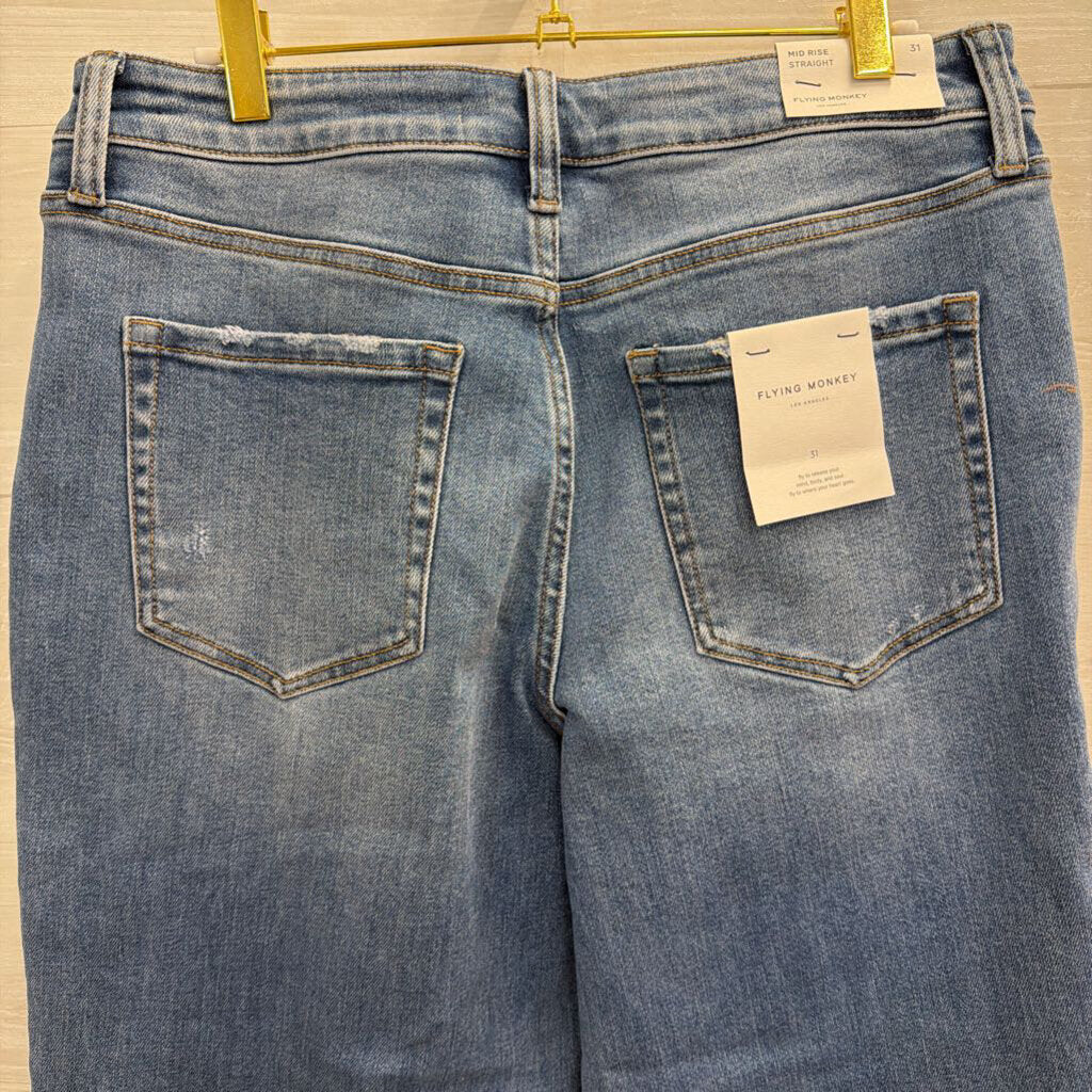 Flying Monkey Light Wash Mid Rise Straight Jeans 31