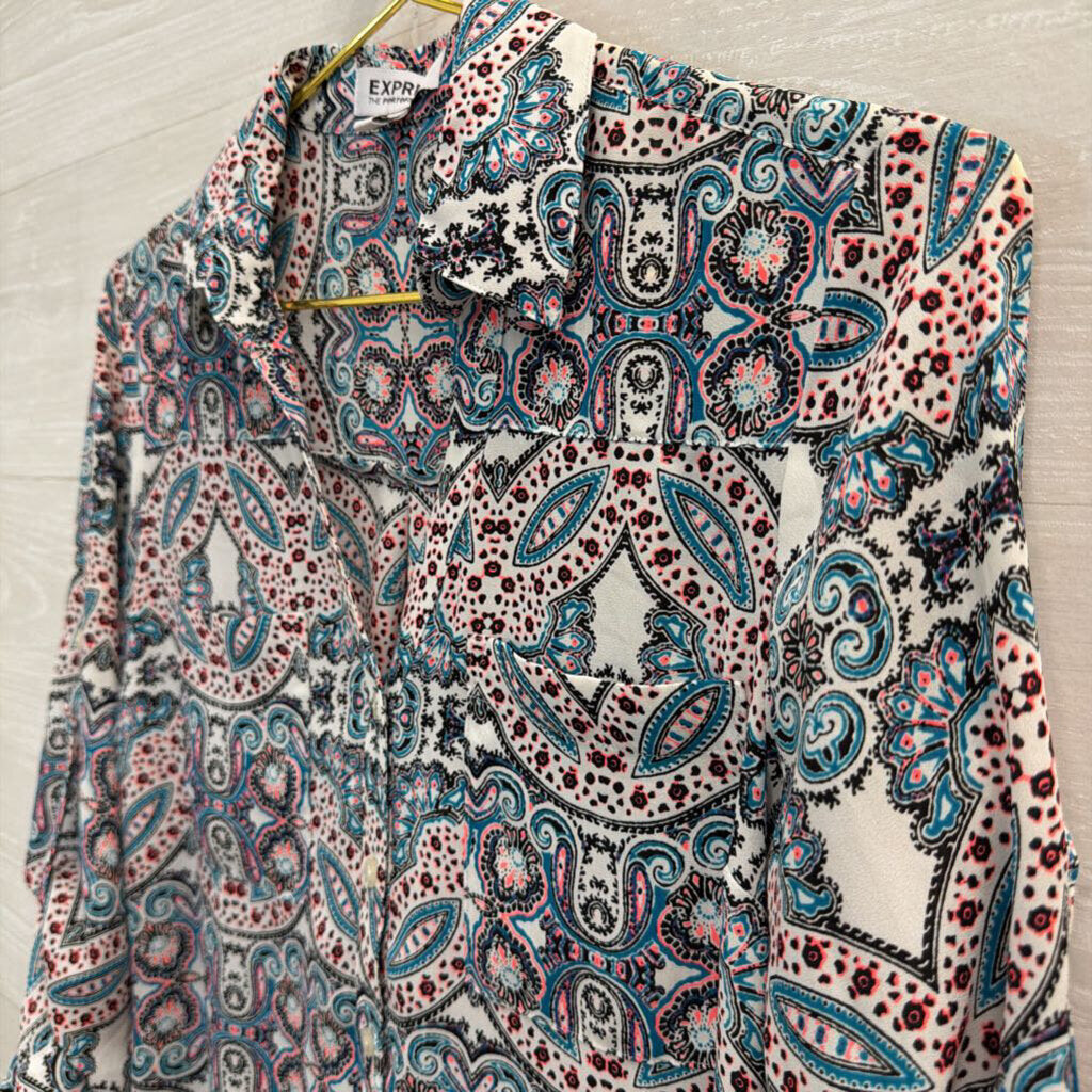 Express White/ Multi Print Long Sleeve Button Down Top Extra Small
