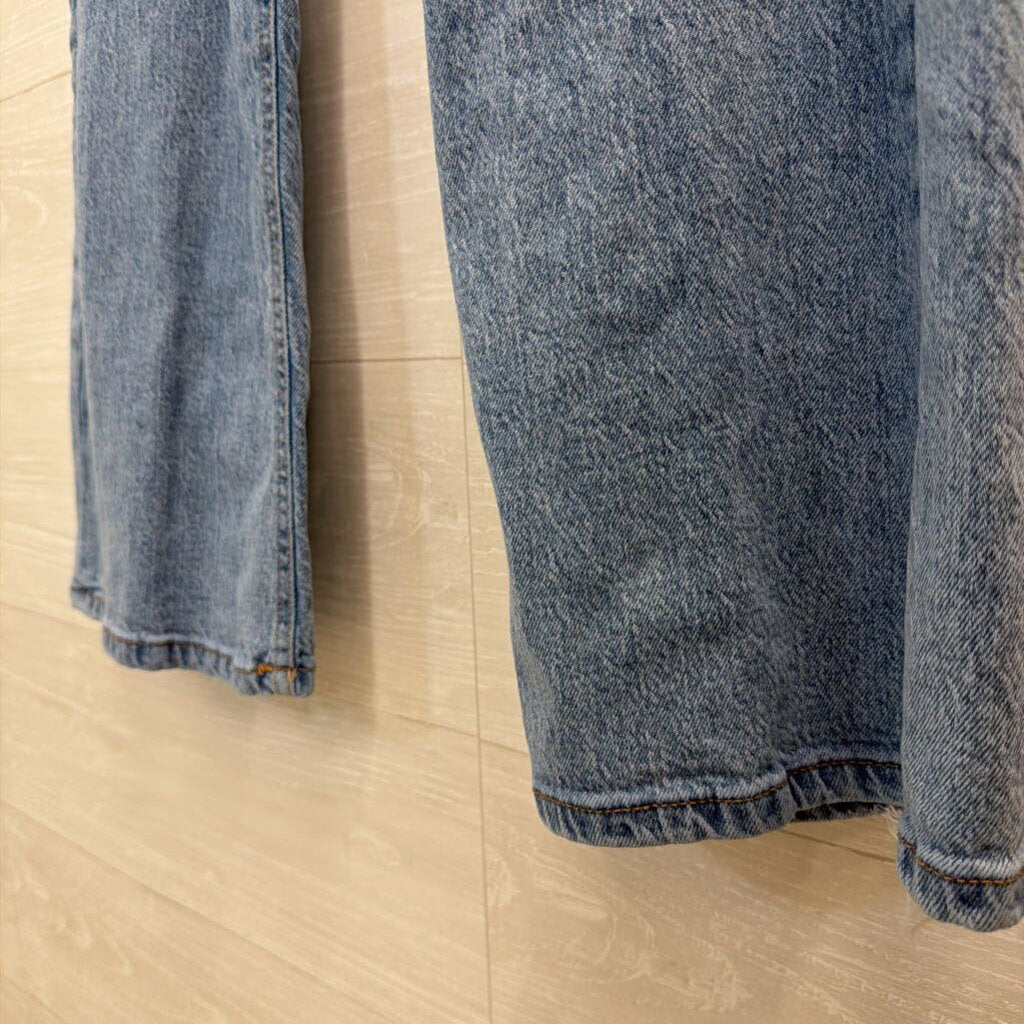 Light Wash Mid Rise Flare Jeans 2