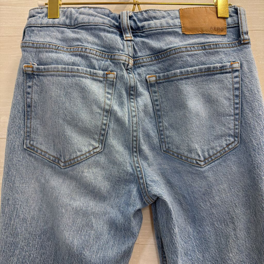 Light Wash Mid Rise Flare Jeans 2