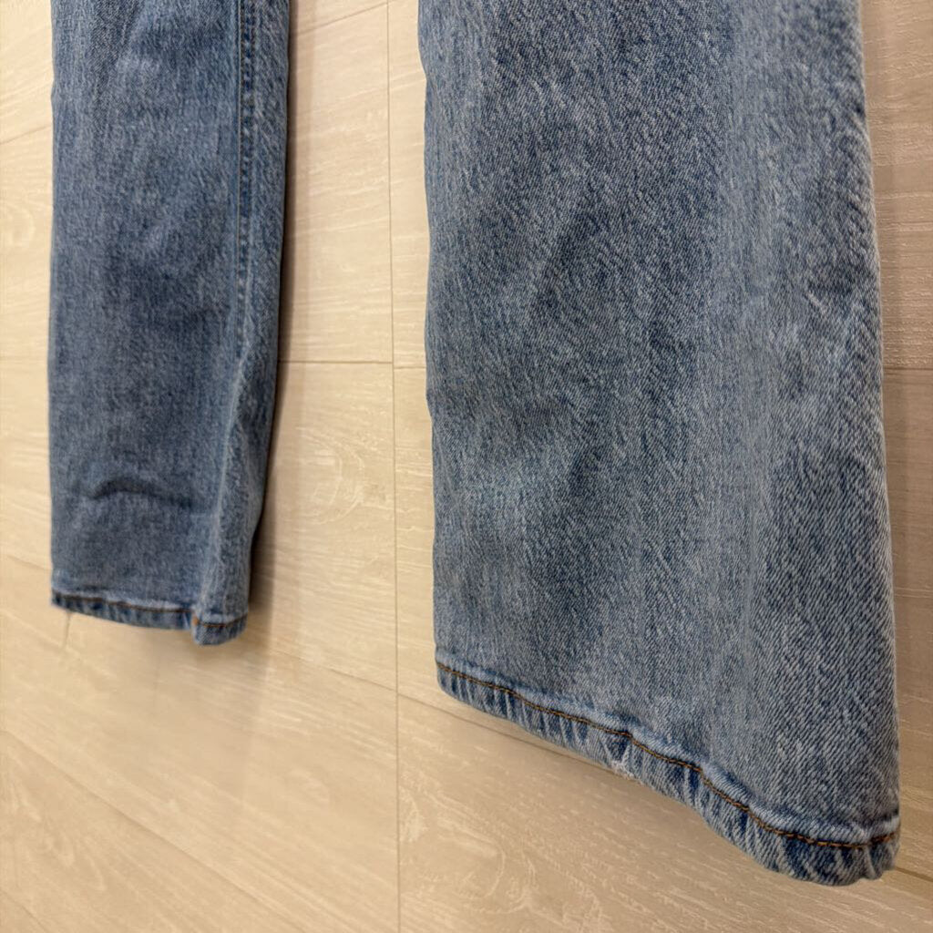 Light Wash Mid Rise Flare Jeans 2