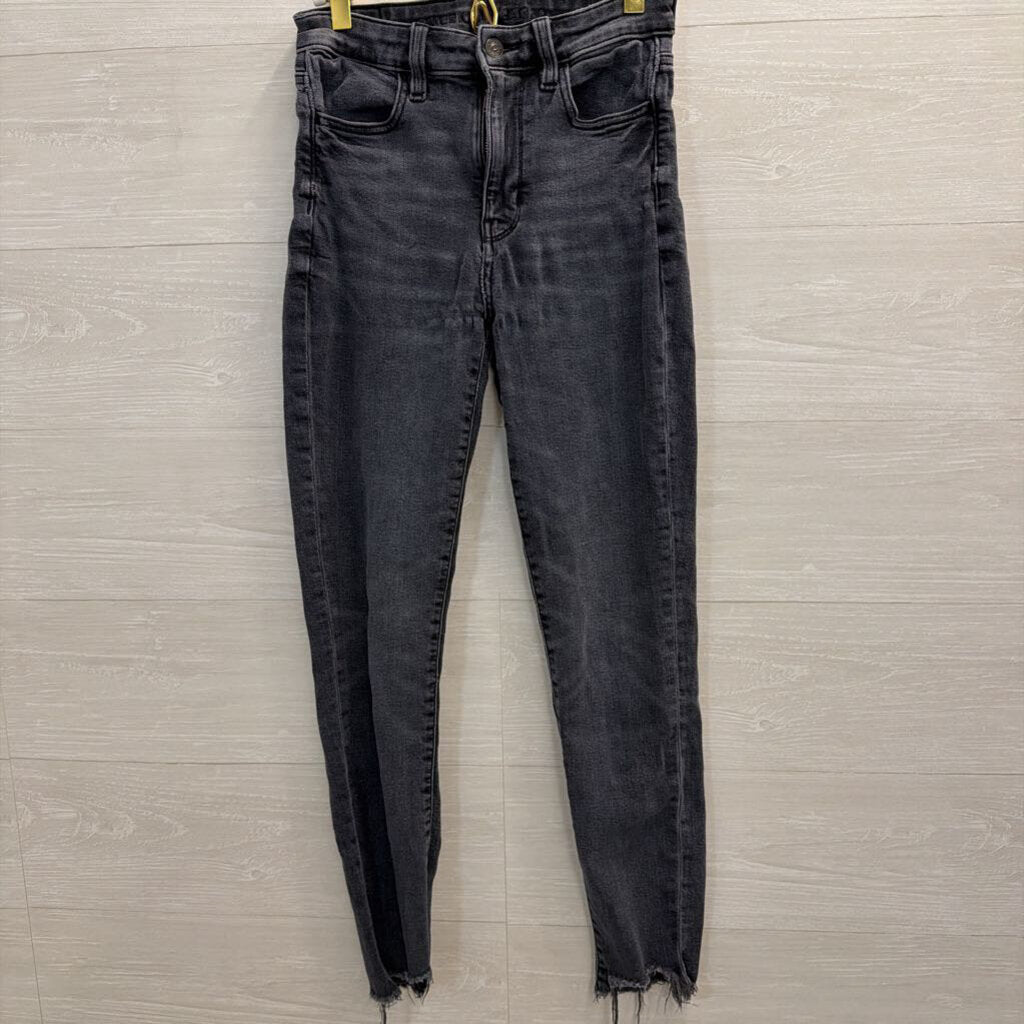 American Eagle Black Super Stretch Skinny Leg Jeans 4