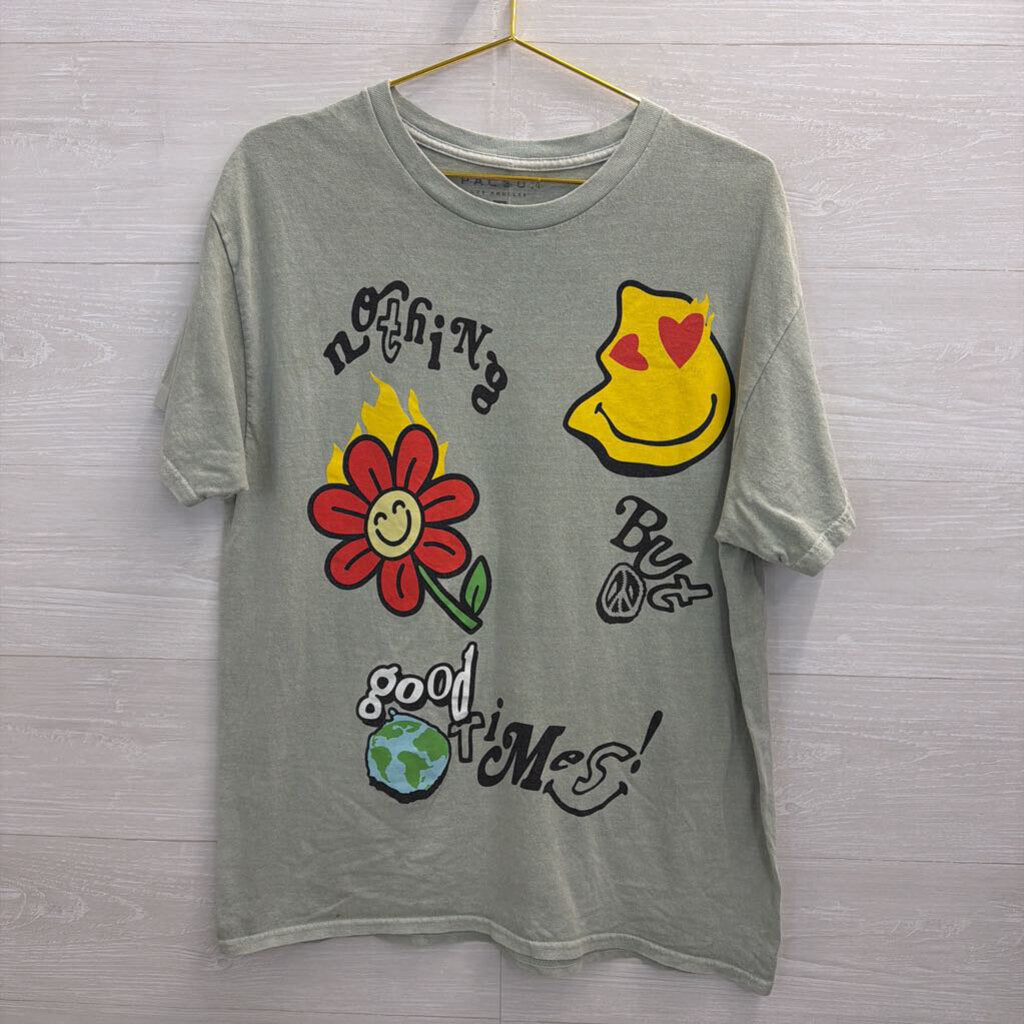 PacSun Green/ Multi Short Sleeve Graphic Tee Medium