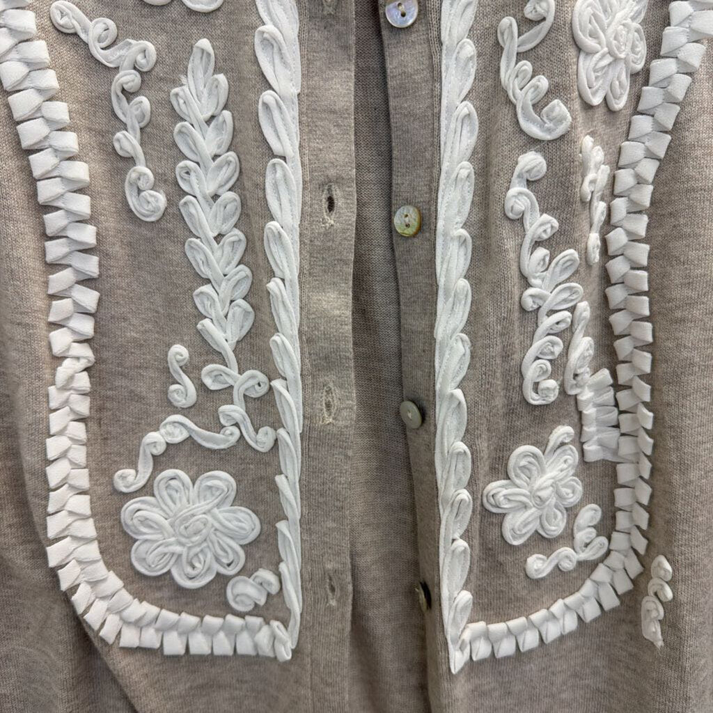 Banana Republic Beige/ White Textured Print Cardigan Sweater Large