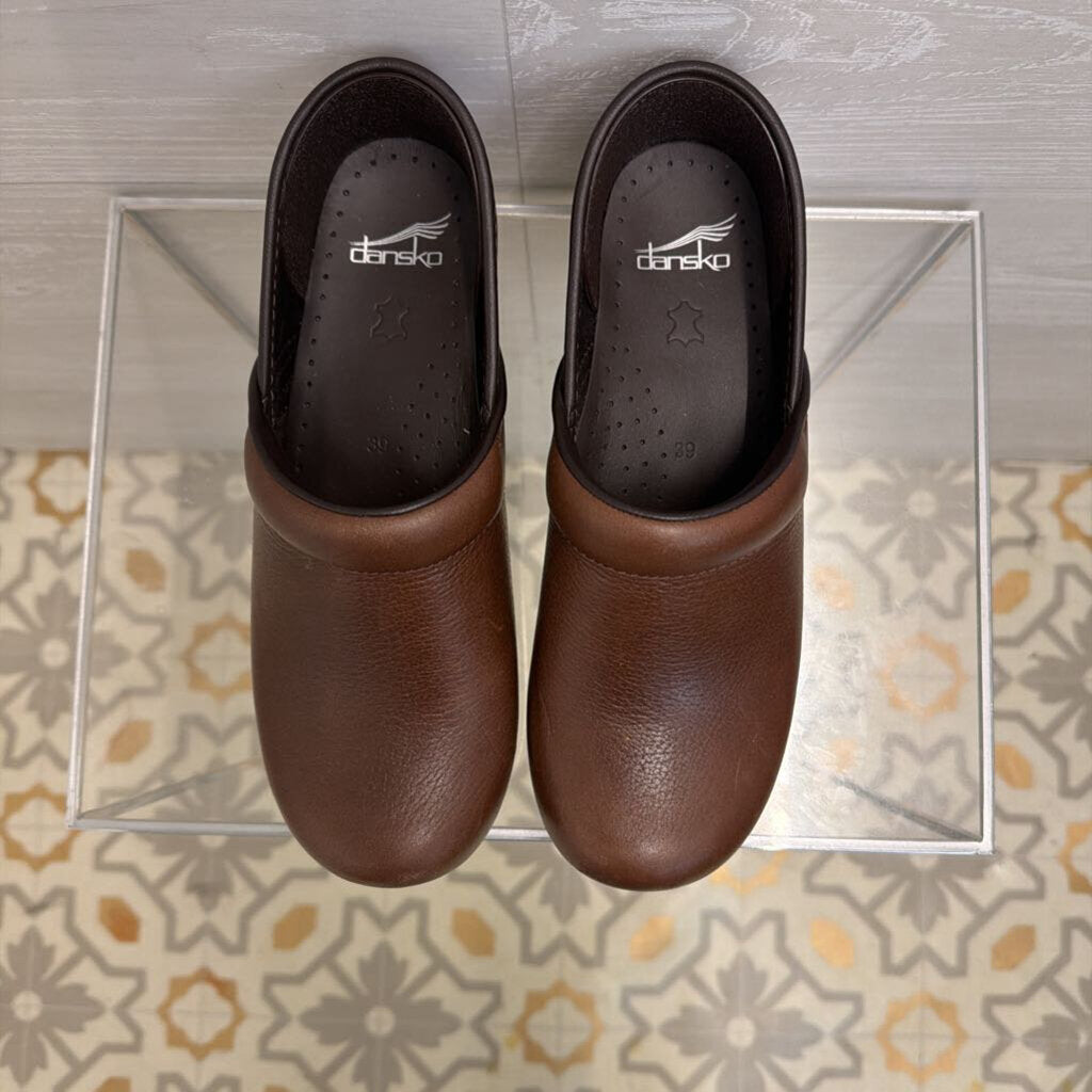 Dansko Brown Leather Professional Clogs 39