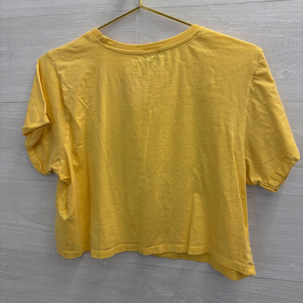 Yellow Cropped Yellowstone Park Short Sleeve Graphic Tee Large