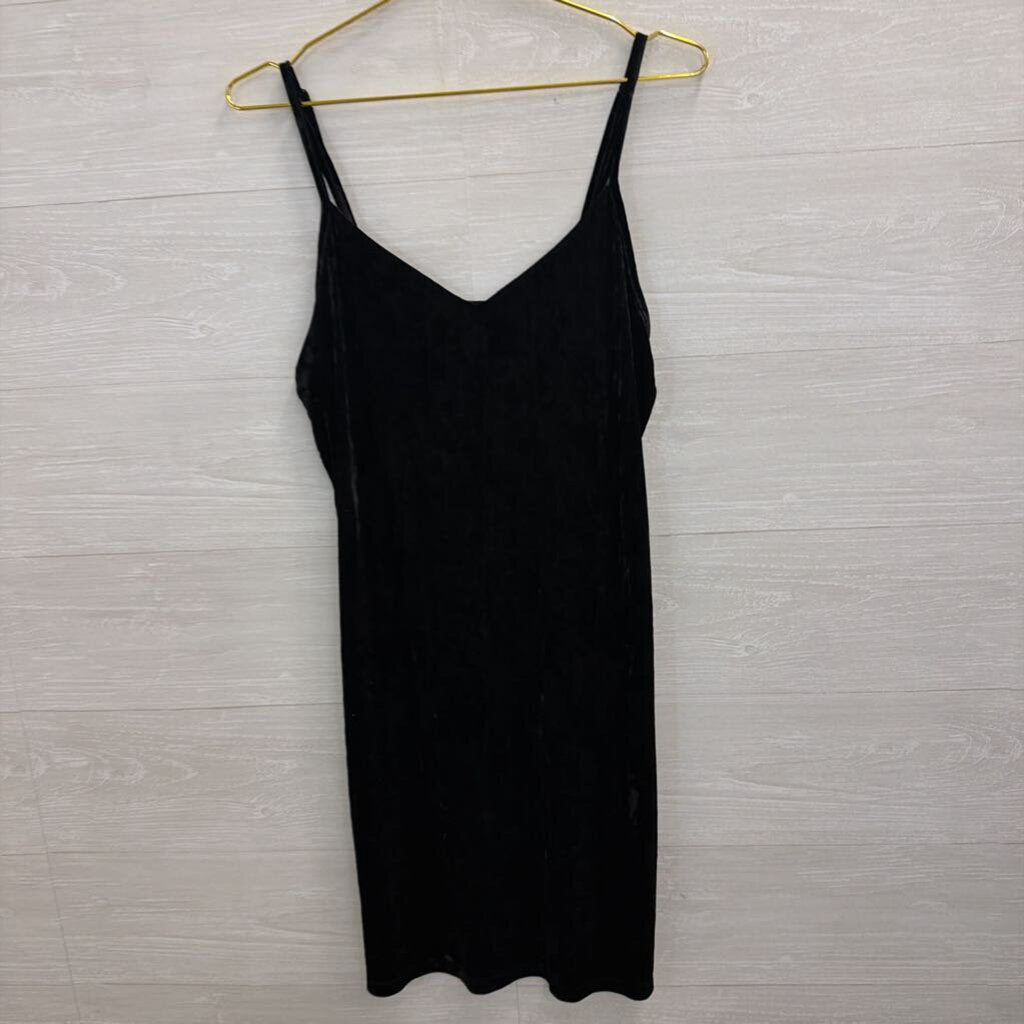 Bongo Black Velvet Midi Dress Medium