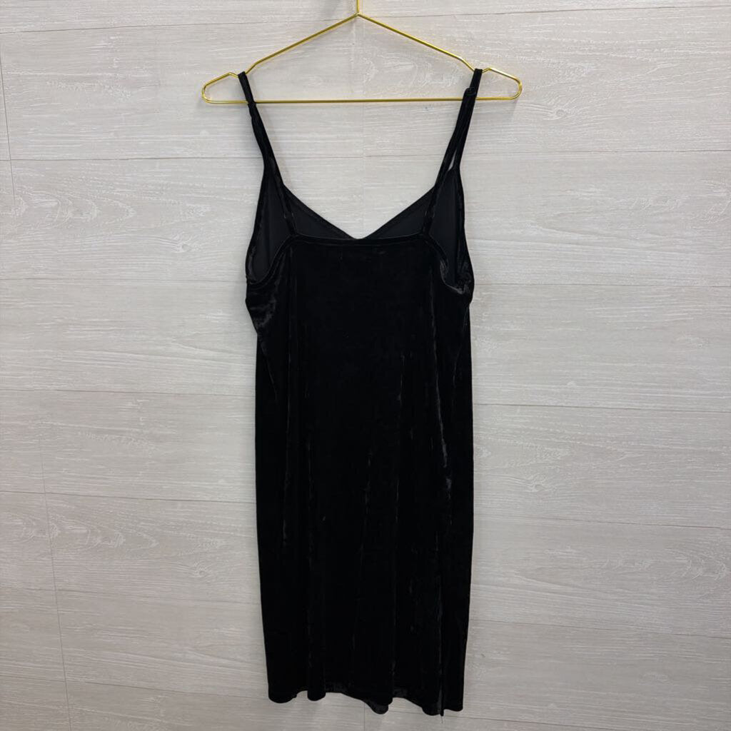 Bongo Black Velvet Midi Dress Medium