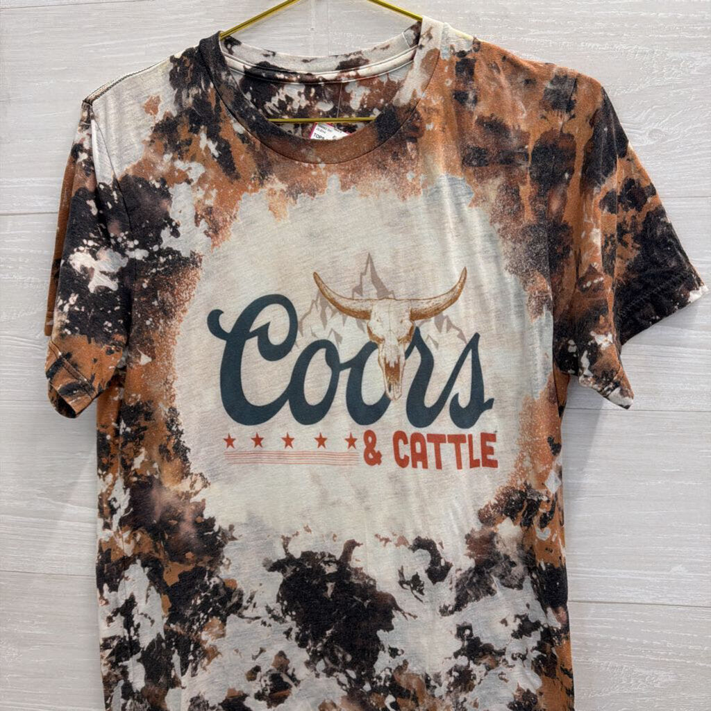 Coors and Cattle Brown/ Cream Short Sleeve Graphic Tee Medium