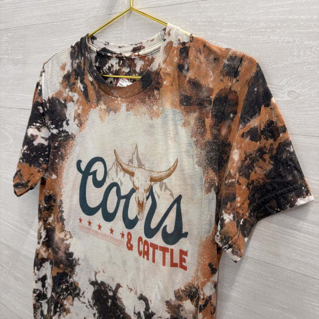 Coors and Cattle Brown/ Cream Short Sleeve Graphic Tee Medium