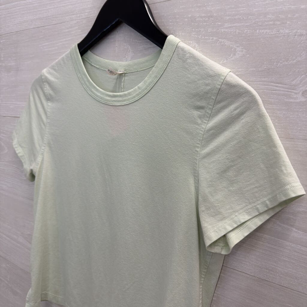 Lululemon Green Cropped Short Sleeve Top 4
