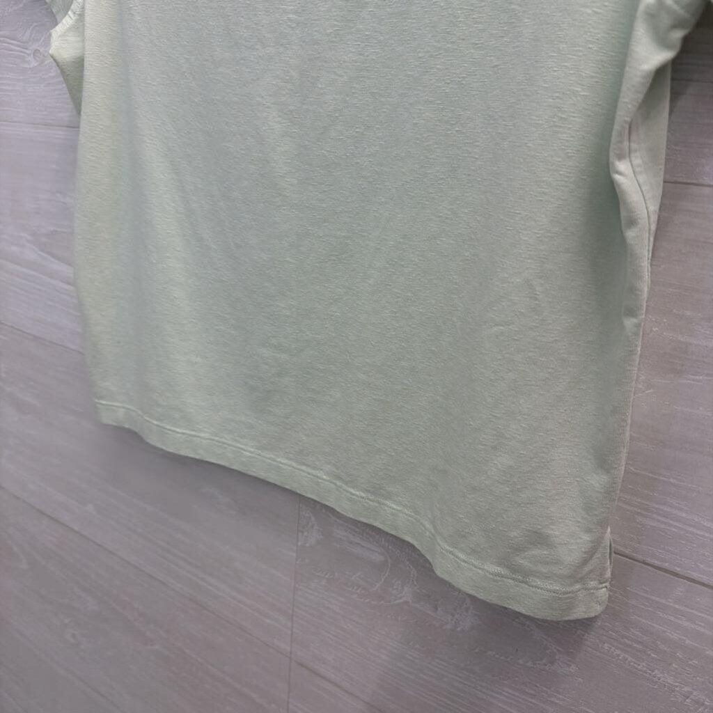 Lululemon Green Cropped Short Sleeve Top 4
