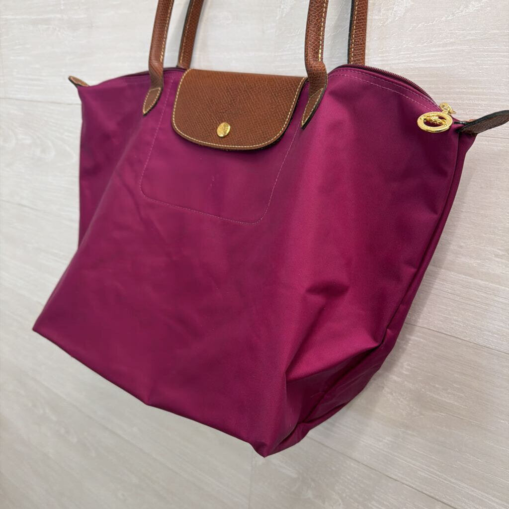 Longchamp Berry Le Pilage Nylon Tote Purse