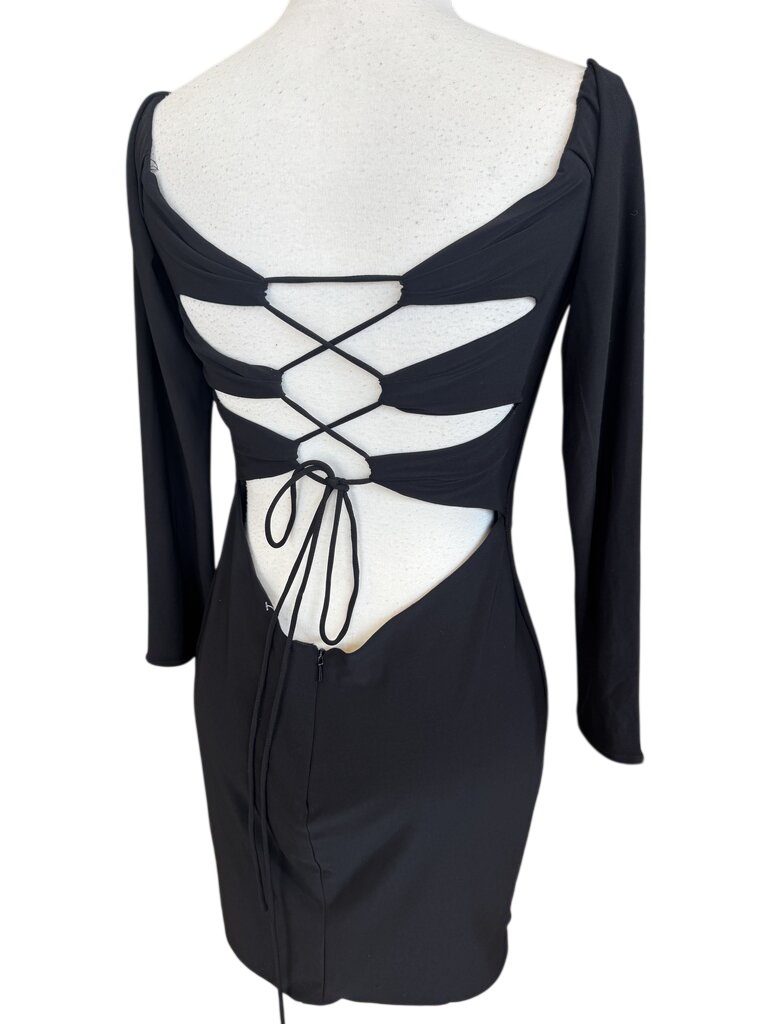 La Femme Black Long Sleeve Lace Up Back Short Formal Dress 6