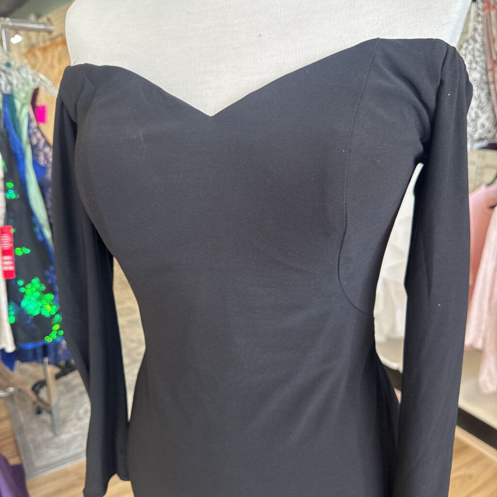 La Femme Black Long Sleeve Lace Up Back Short Formal Dress 6