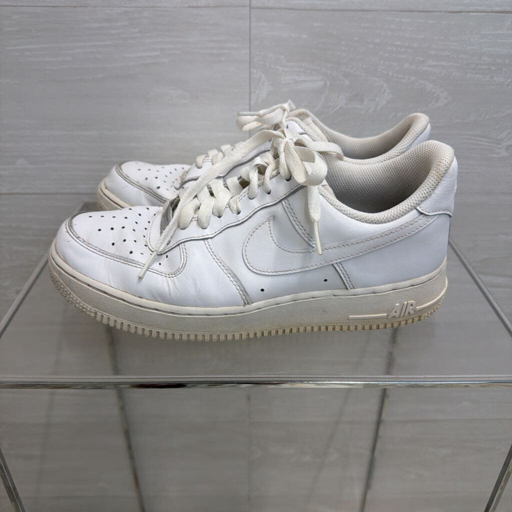 Nike White Air Force 1 '07 Sneakers 9