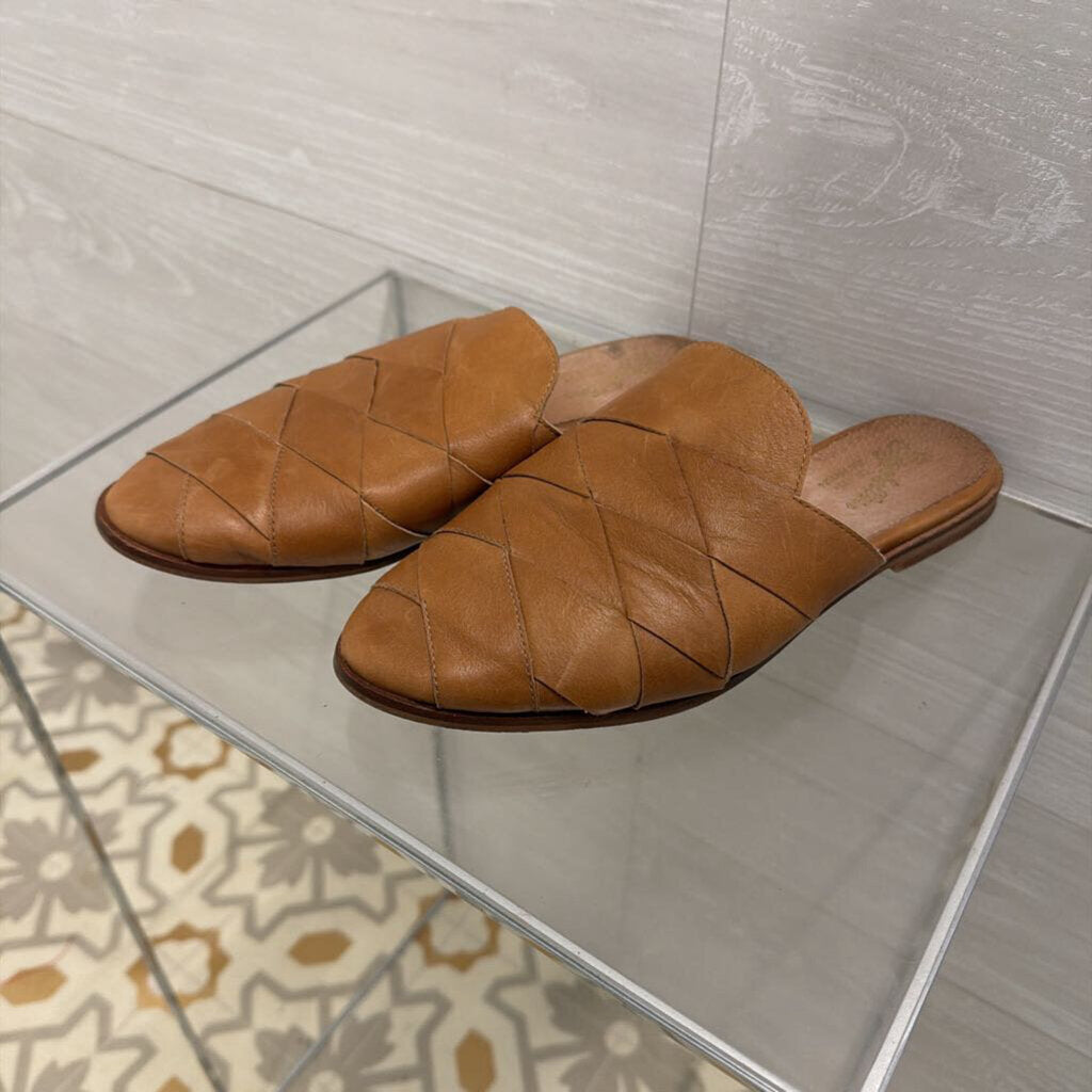 Seychelles Brown Leather Survival Slip On Mules 7.5