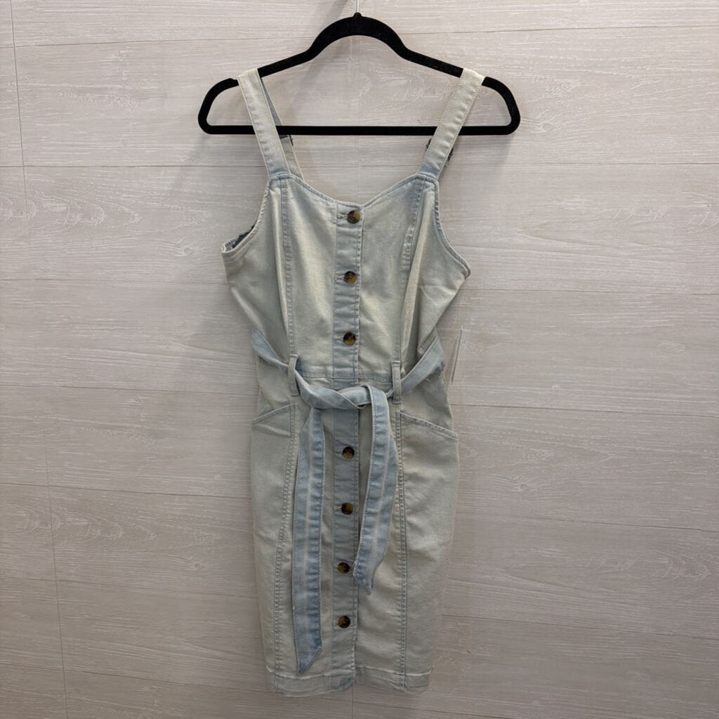 SO Light Wash Button Front Tie Waist Denim Dress Medium