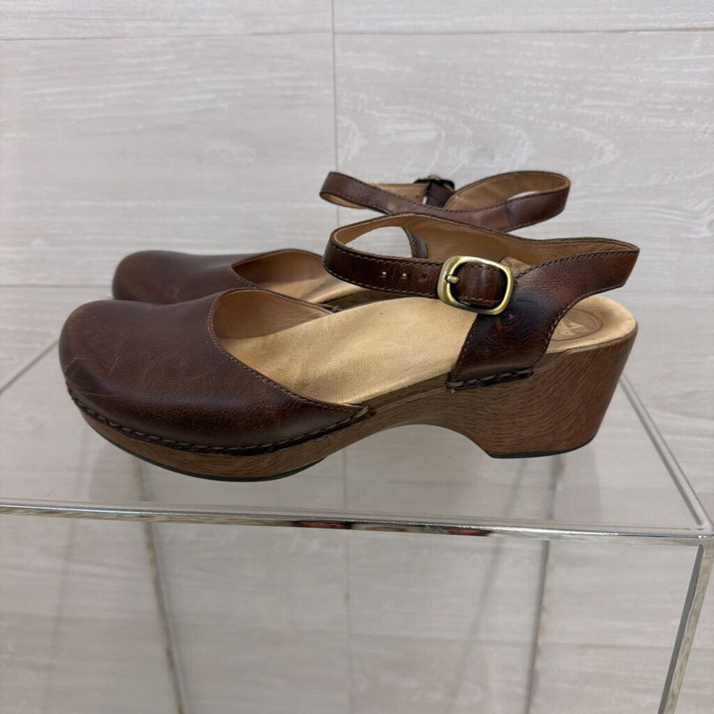 Dansko Brown Leather Sam Mary Jane Clogs 40