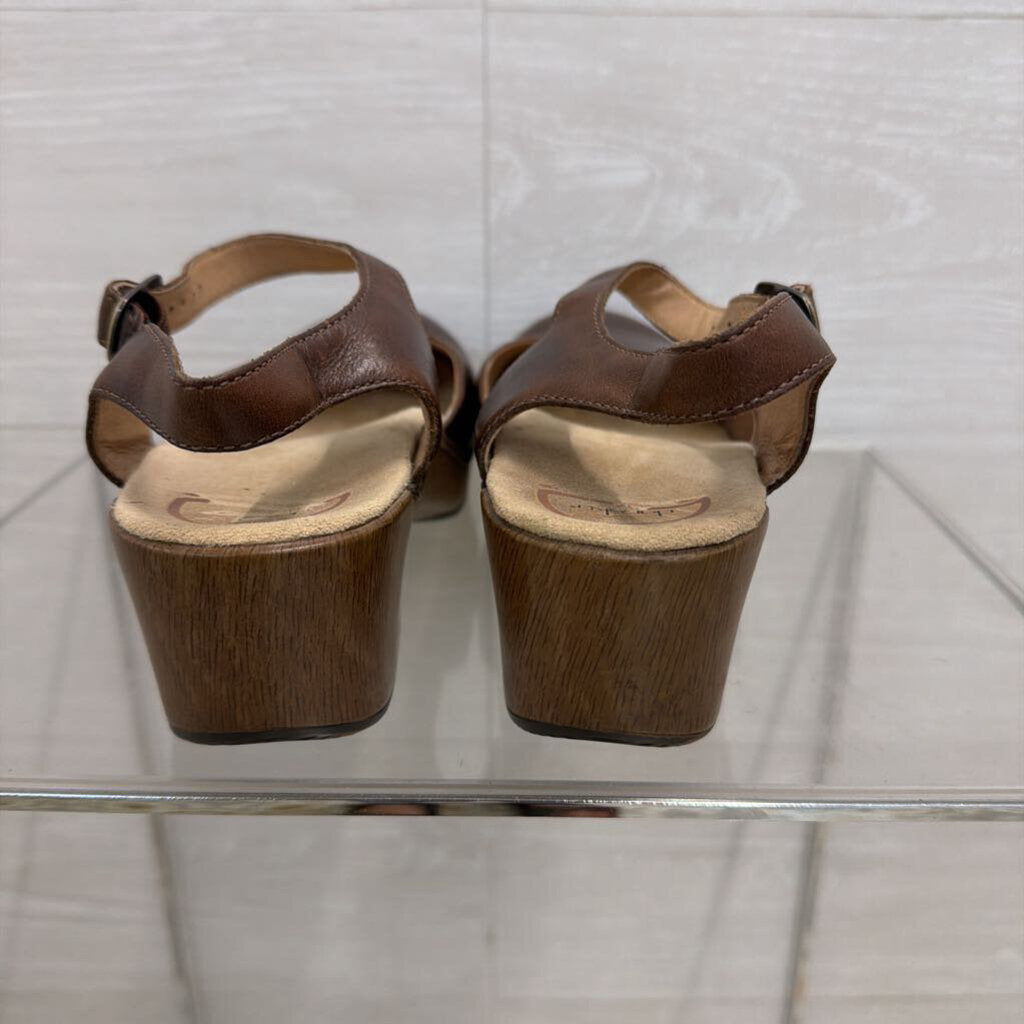 Dansko Brown Leather Sam Mary Jane Clogs 40