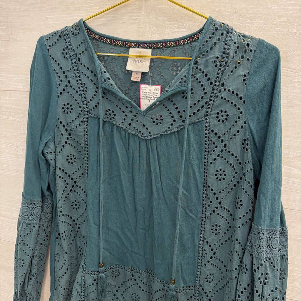 Knox Rose Teal Long Sleeve Eyelet Detail Top Small