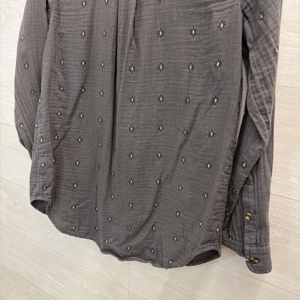 Sonoma Grey Print Long Sleeve Button Down Top Small