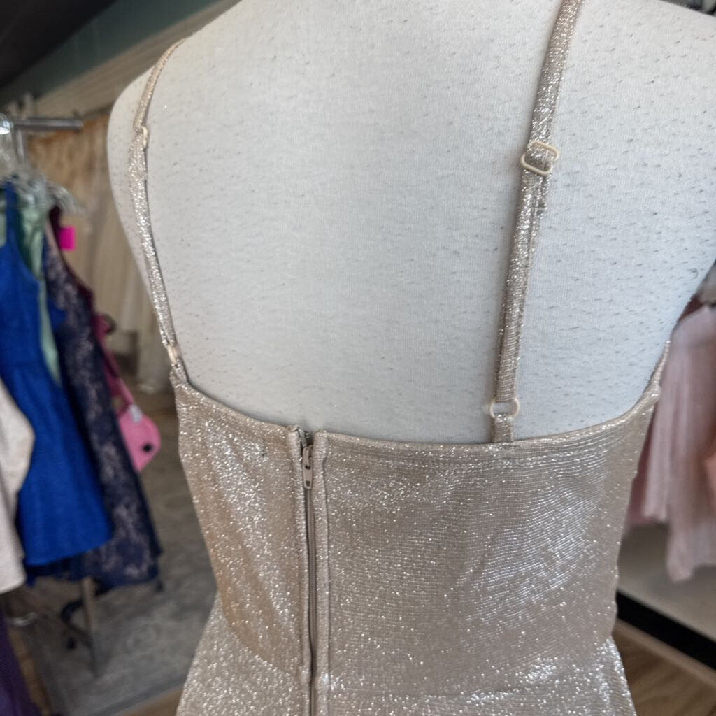 Trixxi Gold Shimmer Cutout Detail Short Formal Dress Medium