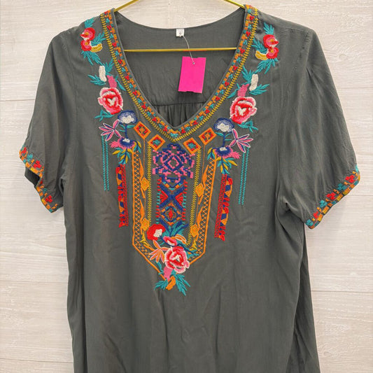 Green/ Multi Embroidered Detail Short Sleeve Dress Small