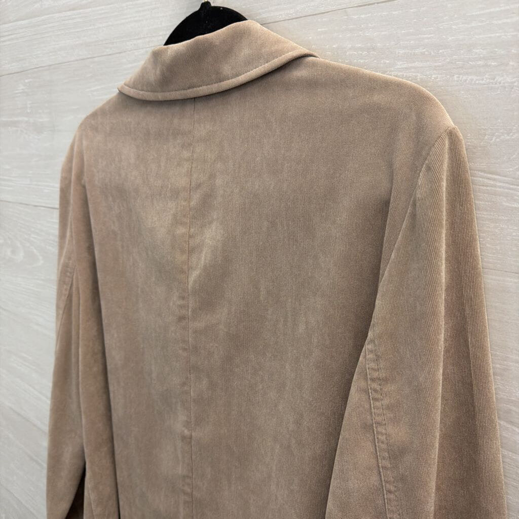 Beige Soft Button Front Lightweight Jacket Medium