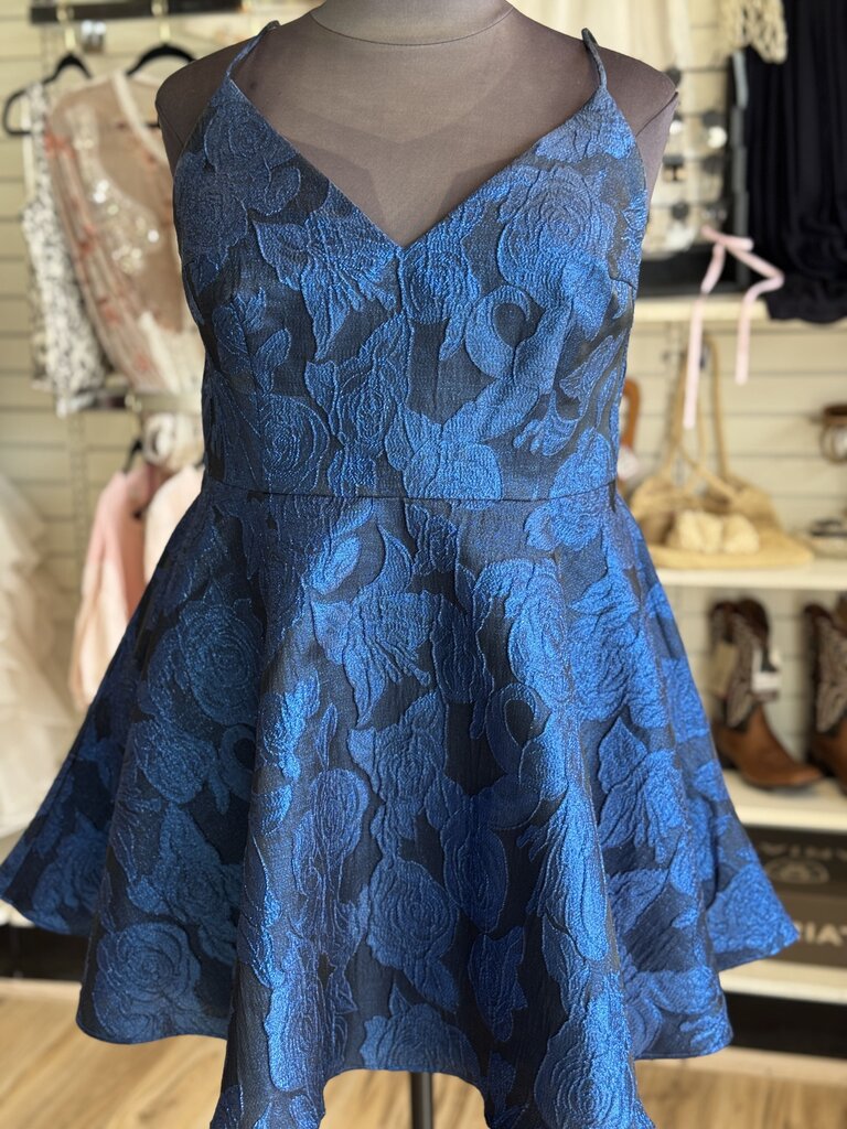 Jules and Cleo Blue Shimmer Brocade Short Formal Dress20