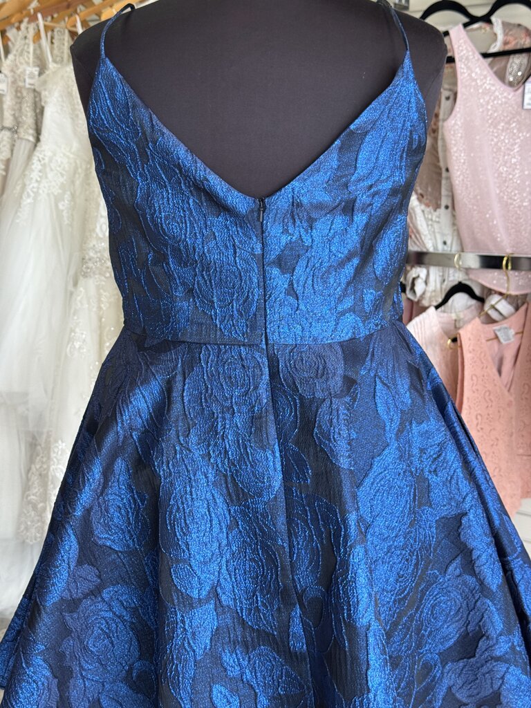 Jules and Cleo Blue Shimmer Brocade Short Formal Dress20