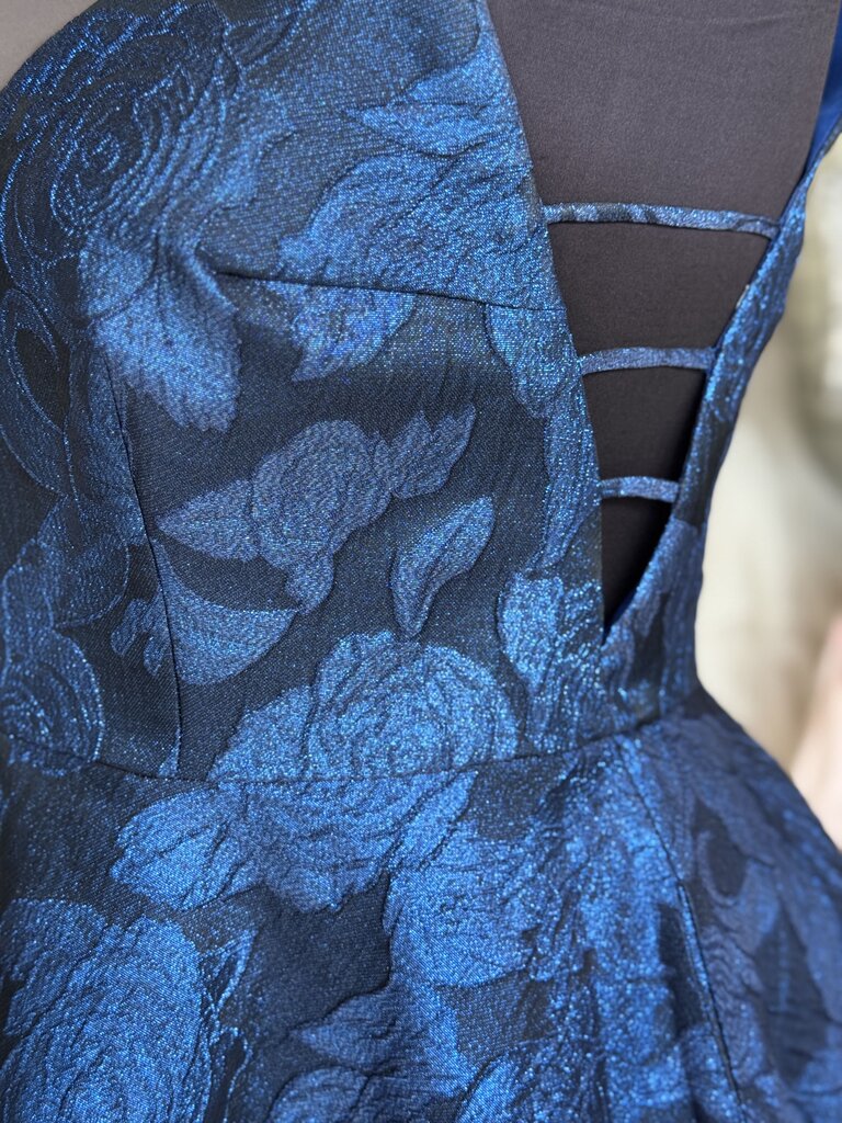 Jules and Cleo Blue Shimmer Brocade Short Formal Dress20