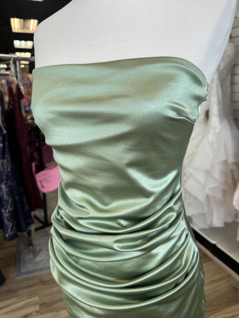 Windsor Green Silky Satin Strapless Short Formal Dress Medium
