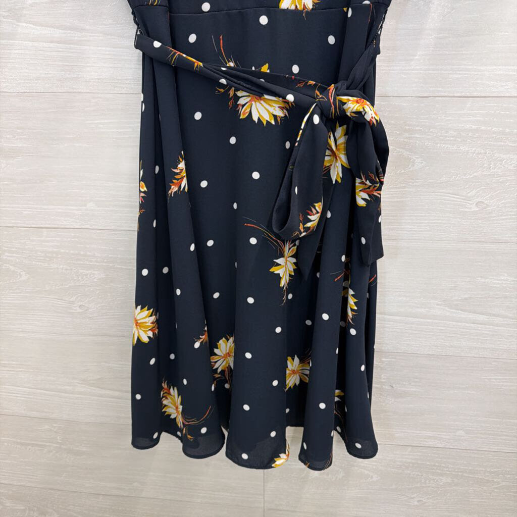 Banana Republic Navy/ Multi Print Short SLeeve Dress 6