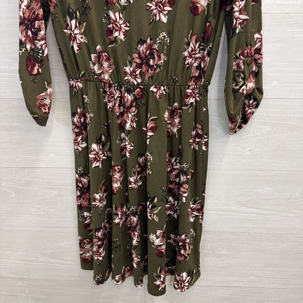 French Grey Green/ Multi Print Long Sleeve Dress Medium