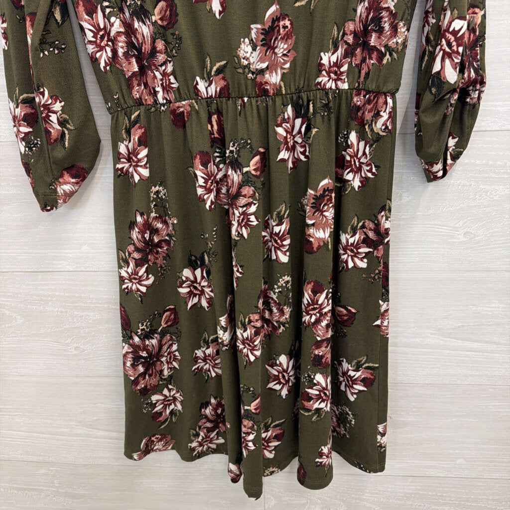 French Grey Green/ Multi Print Long Sleeve Dress Medium