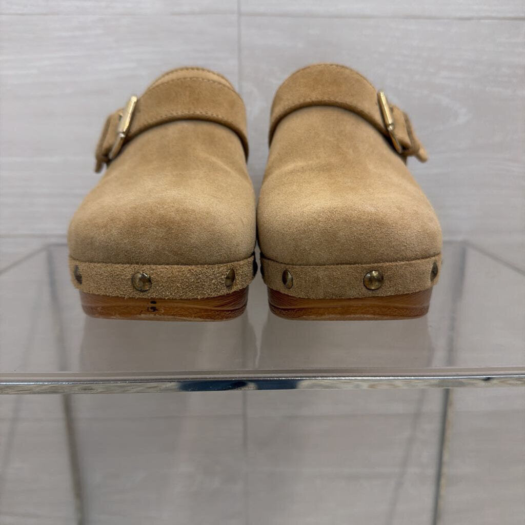 Steve Madden Beige Suede Wooden Clogs 8.5