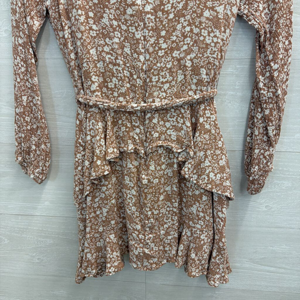 Altar'd State Mauve/ White Print Long Sleeve Tunic Top Small