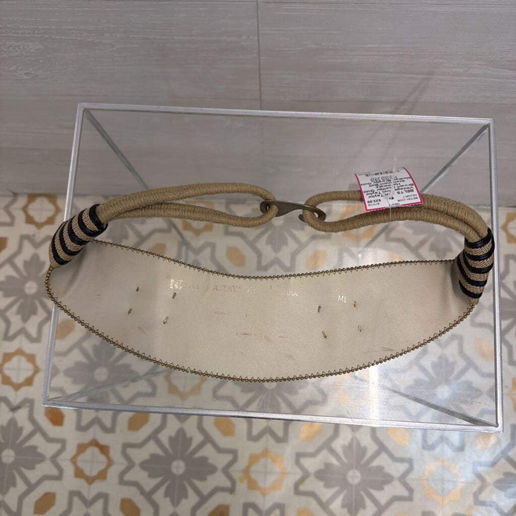 Vintage Ann Taylor Brown Leather Gold Hardware Statement Belt Medium