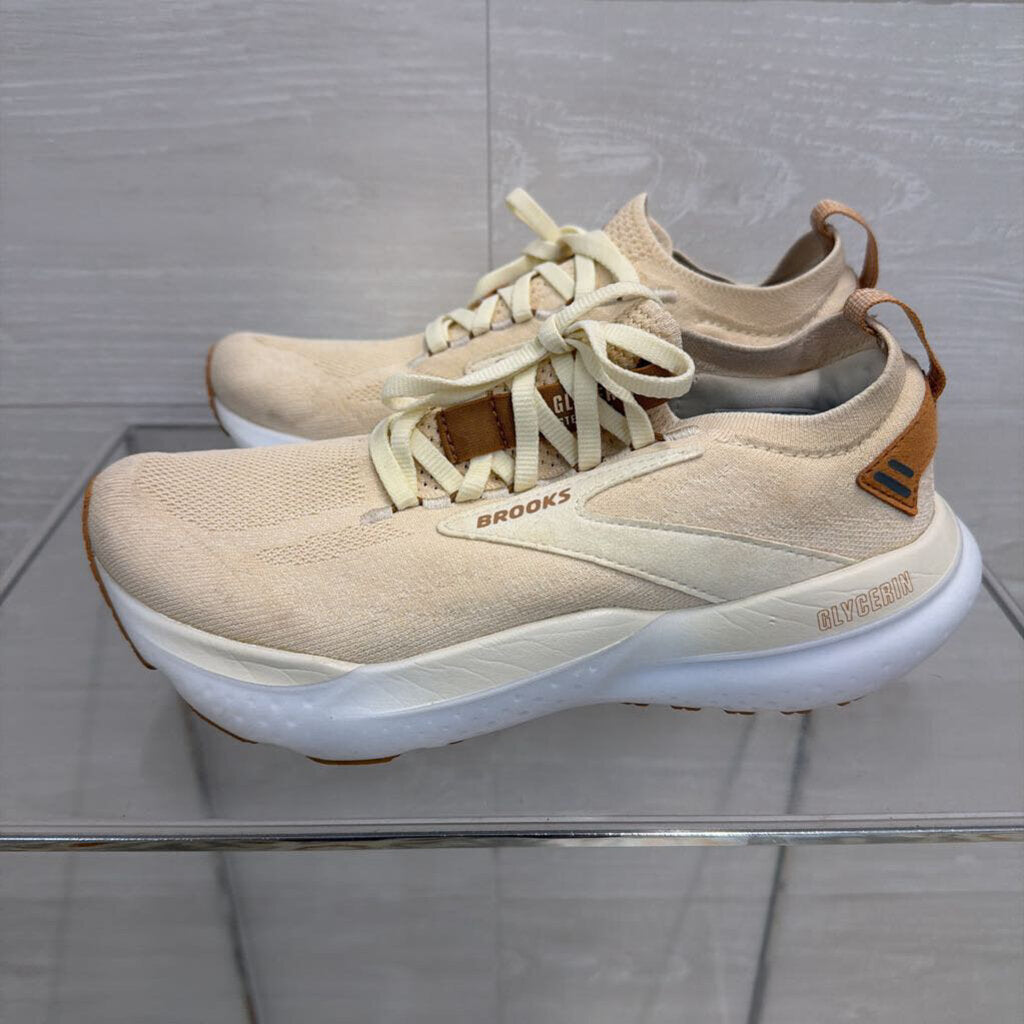 Brooks Beige/ White Glycerin Stealth Fit 21 Sneakers 7