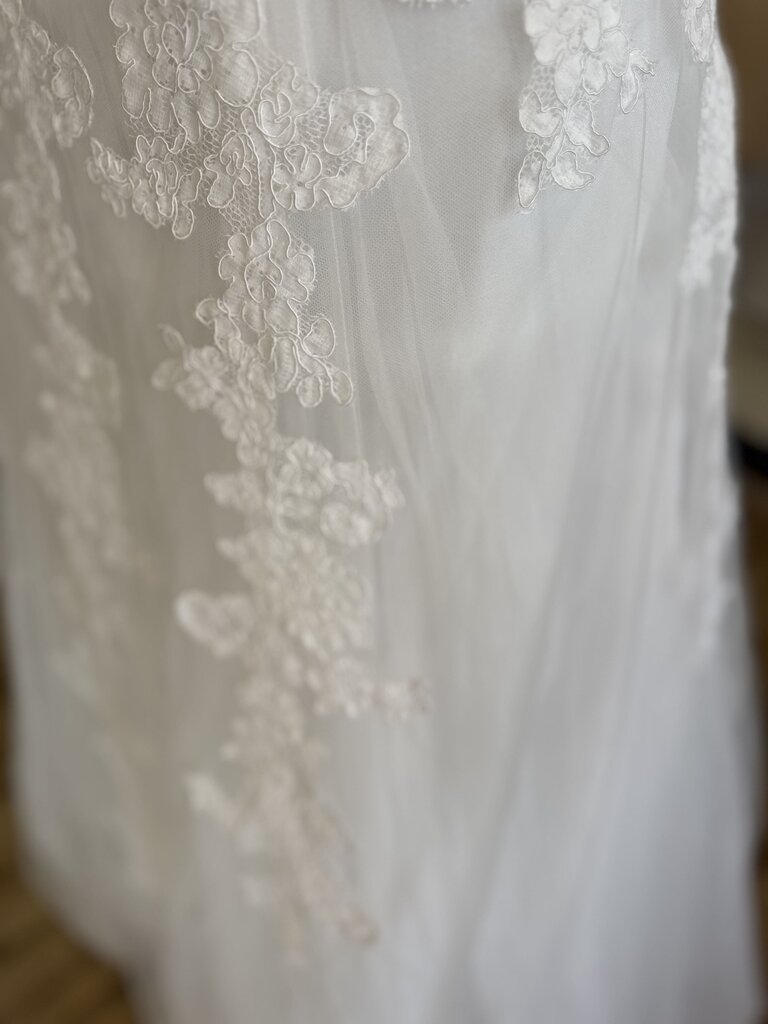 Amera Vera White Lace Strapless Bridal Gown 16