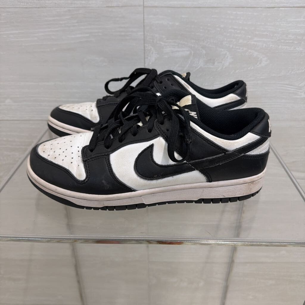 Nike Black/ White Dunk Low Panda Sneakers 8.5